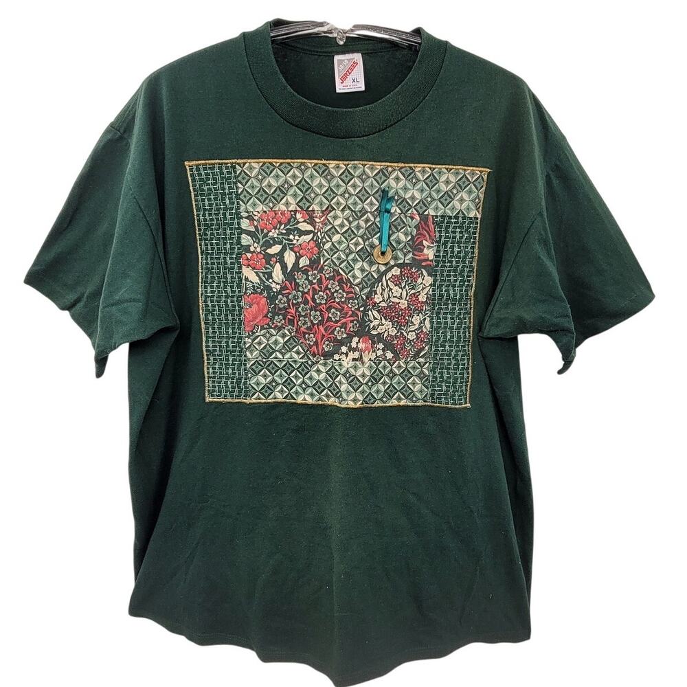 Jerzees Vintage Green‎ Asian Quilted Patch Coin Embellished Short Sleeve T Shirt